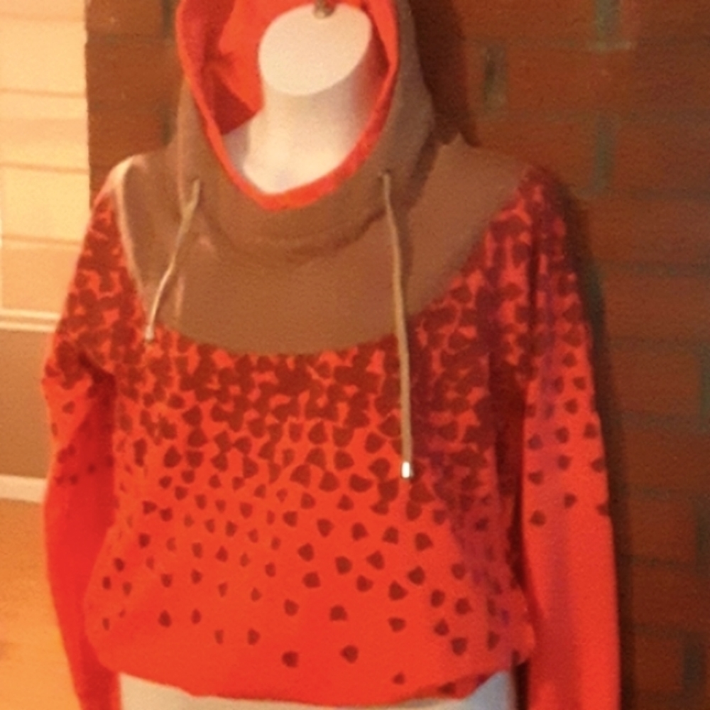 Women's Pullover hoodie